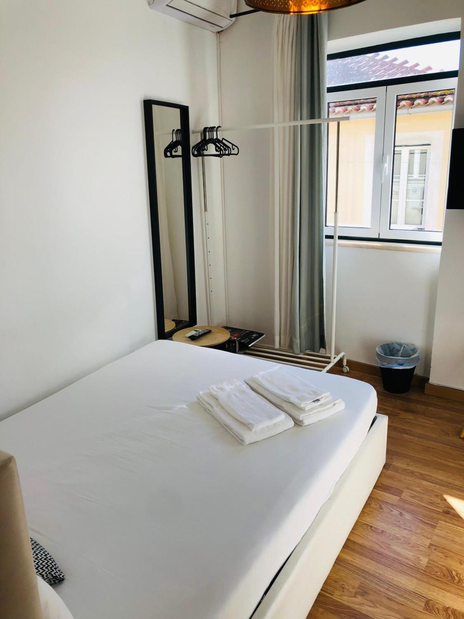 World Travelers Hotell Lisboa Eksteriør bilde